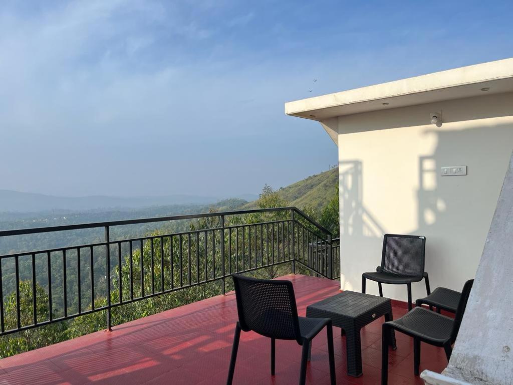 Munnar Alkaline Villa Dış mekan fotoğraf