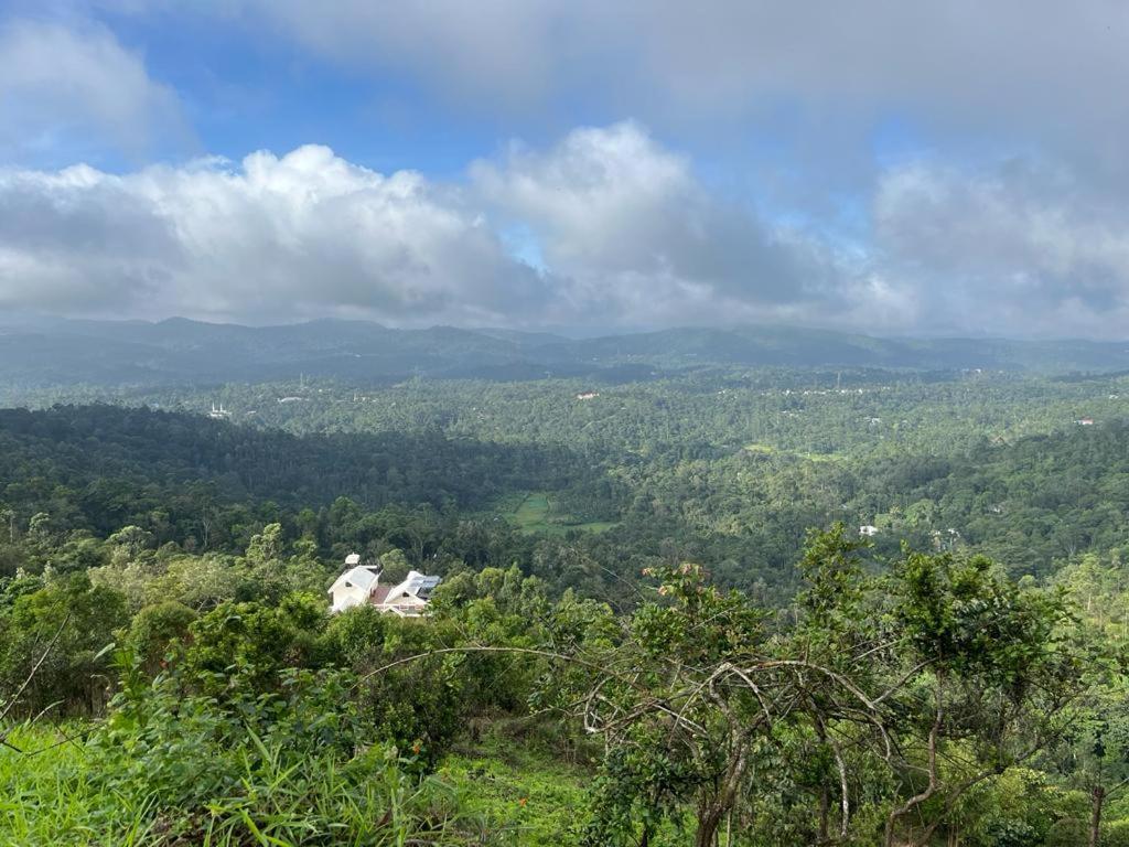 Munnar Alkaline Villa Dış mekan fotoğraf